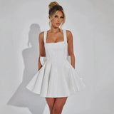 Robe mini à sequins à bretelles