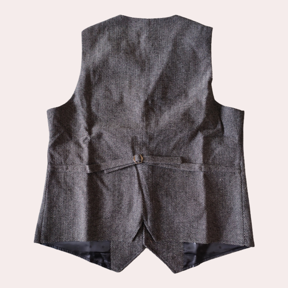 Gilet elegante da uomo con bottoni