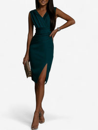 Robe longue ajustée sans manches pour femme avec décolleté en V et fente