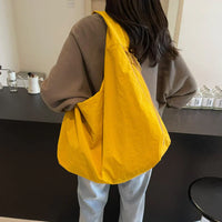 Borsa hobo da donna a spalla, grande e capiente | Per tutti i giorni e per il lavoro