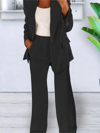 Costume élégant pour femme avec pantalon large