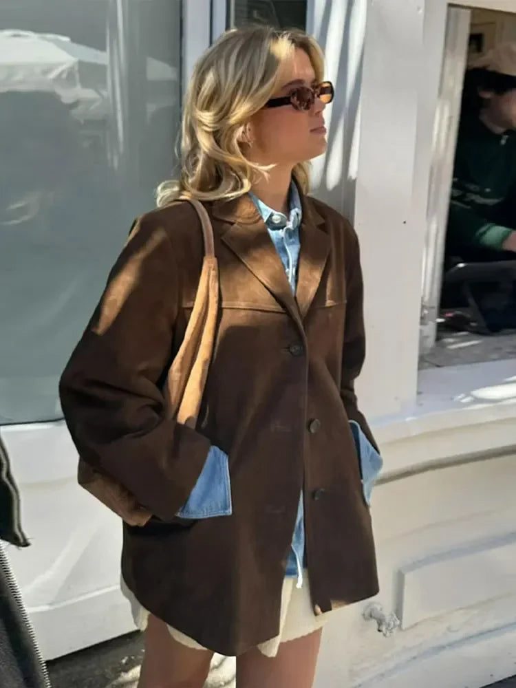 Dámska semišová bunda vo voľnom strihu