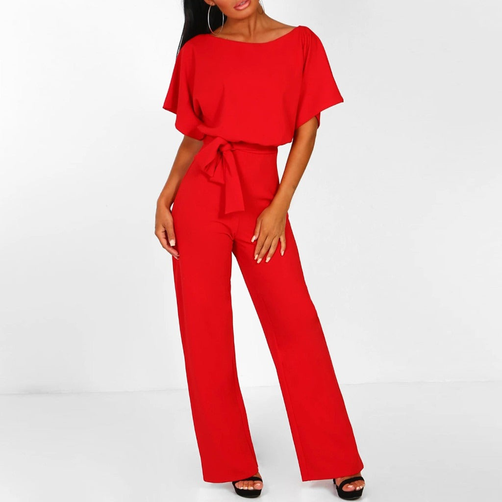 Tuta elegante da donna con cintura e gamba larga