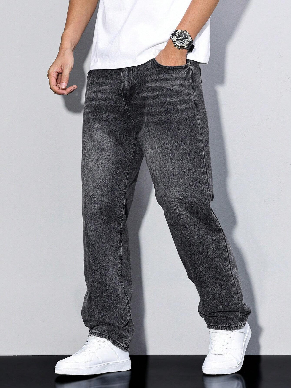 Jeans da uomo slavati a gamba dritta
