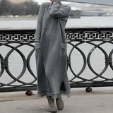 Elegante abito in maglia invernale da donna con collo alto - Thea