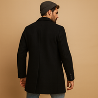 Elegante cappotto monopetto da uomo al ginocchio