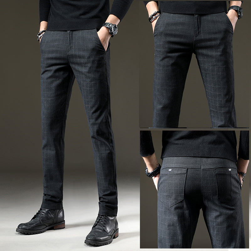 Pantaloni eleganți bărbătești în carouri