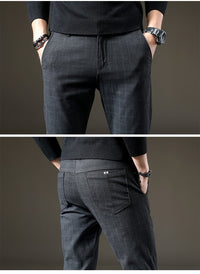 Pantaloni eleganți bărbătești în carouri