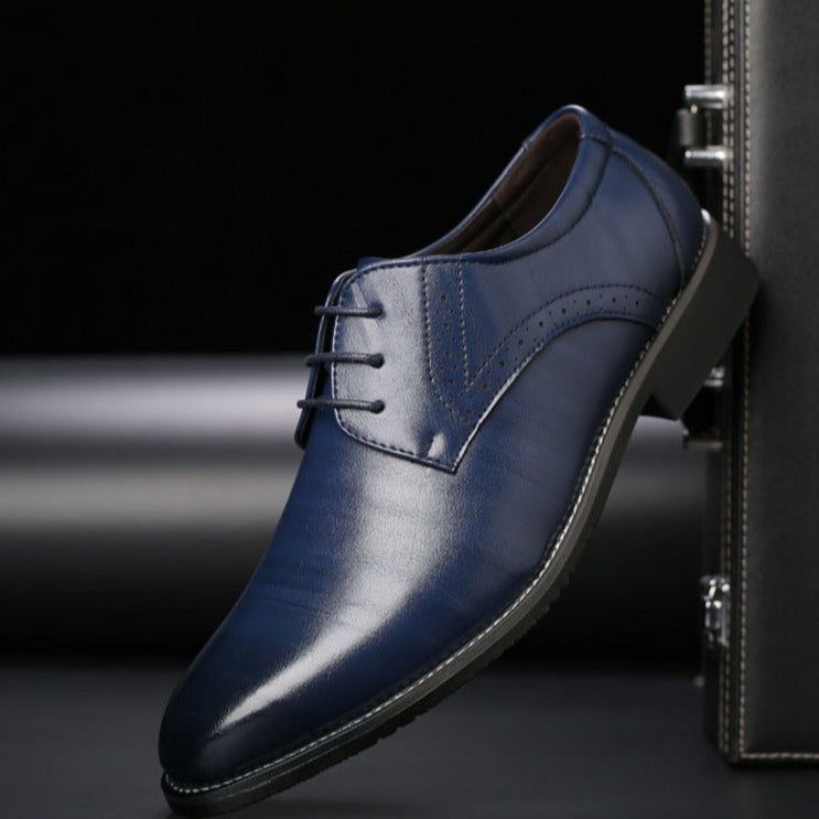 Pantofi eleganți, ușori, bărbătești, cu șireturi
